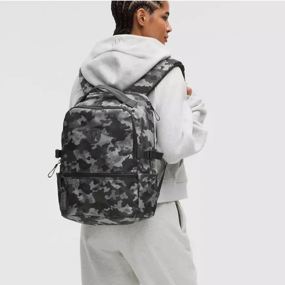 Lululemon Athletica Backpack 22L. Thawed Camo Grey Multi. - Picture 2 of 15